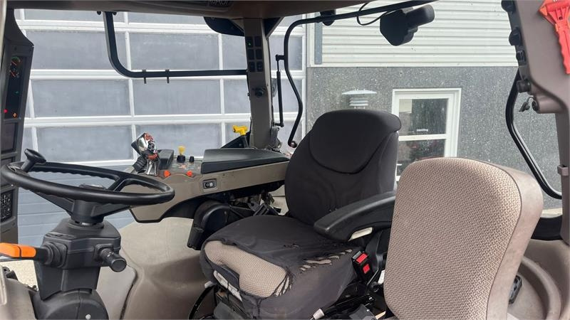 Farm tractor Case IH Puma 145 CVX Med frontlift: picture 6 Farm tractor Case IH Puma 145 CVX Med frontlift: picture 6