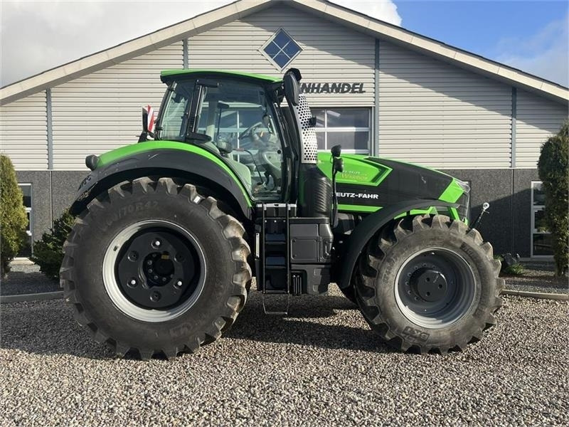 Deutz-fahr 9340 TTV WARRIOR, New and unused tractor - Farm tractor: picture 2 Deutz-fahr 9340 TTV WARRIOR, New and unused tractor - Farm tractor: picture 2