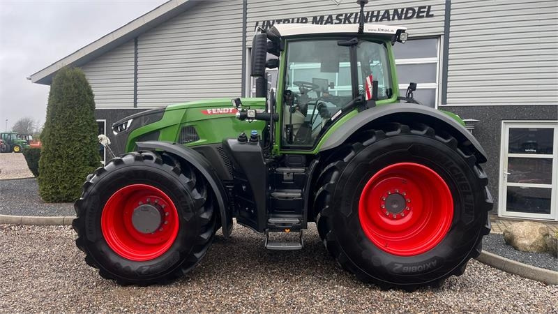 Farm tractor Fendt 942 Vario Gen7 Profi+ Setting2 Med frontlift: picture 13 Farm tractor Fendt 942 Vario Gen7 Profi+ Setting2 Med frontlift: picture 13