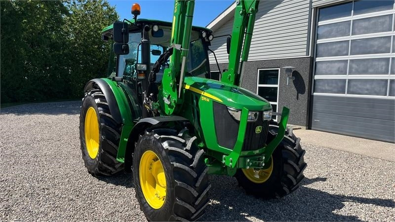 Farm tractor John Deere 5115M Med frontlæsser, som ny: picture 16