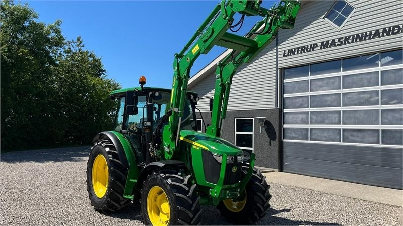 Farm tractor John Deere 5115M Med frontlæsser, som ny: picture 18