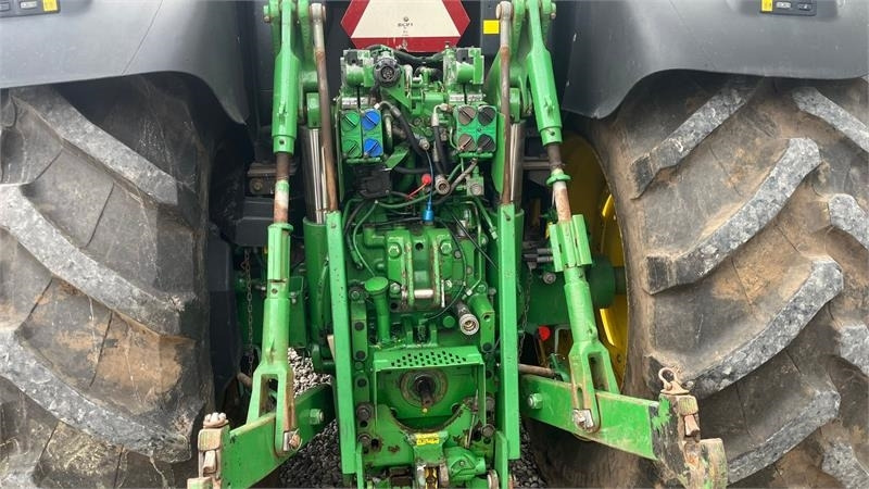 John Deere 6170R AutoPower med frontlift - Farm tractor: picture 5 John Deere 6170R AutoPower med frontlift - Farm tractor: picture 5