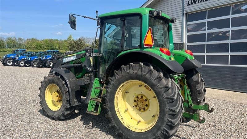 John Deere 6620 AP Med frontlæsser. - Farm tractor: picture 3 John Deere 6620 AP Med frontlæsser. - Farm tractor: picture 3