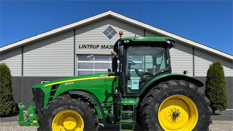 John Deere 8345R Med frontlift - Farm tractor: picture 1 John Deere 8345R Med frontlift - Farm tractor: picture 1