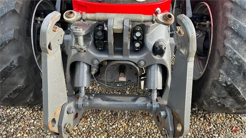 Massey Ferguson 7718 Dyna VT Med frontlift og frontPTO - Farm tractor: picture 4 Massey Ferguson 7718 Dyna VT Med frontlift og frontPTO - Farm tractor: picture 4