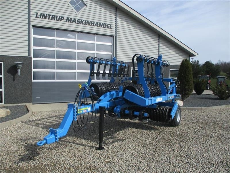 Namyslo Tiger 620 med hydraulisk lammelplanke / plannerpla - Farm roller: picture 4 Namyslo Tiger 620 med hydraulisk lammelplanke / plannerpla - Farm roller: picture 4