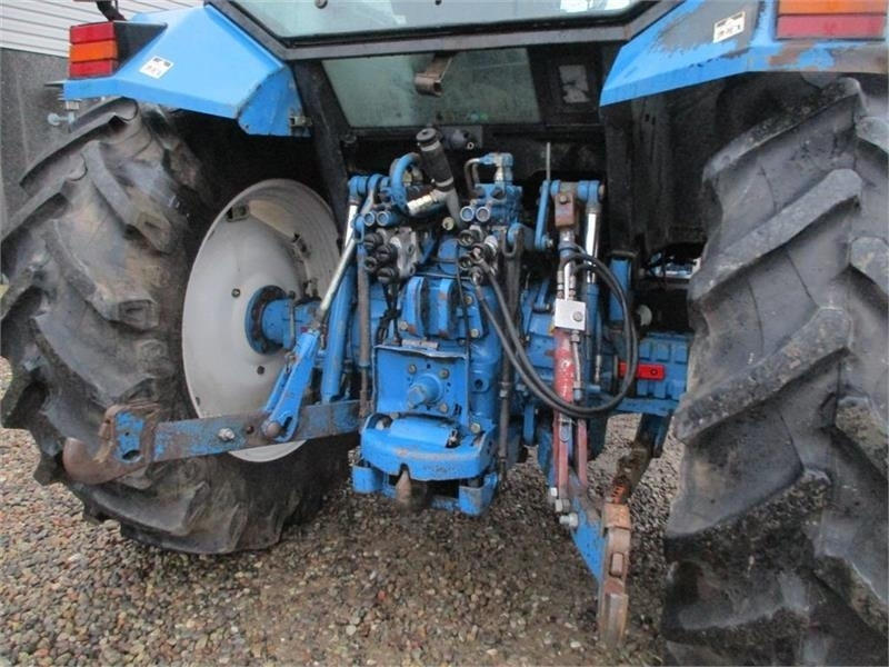 New Holland 7840 SLE, med rigtig god dæk montering og knap på - Farm tractor: picture 3 New Holland 7840 SLE, med rigtig god dæk montering og knap på - Farm tractor: picture 3