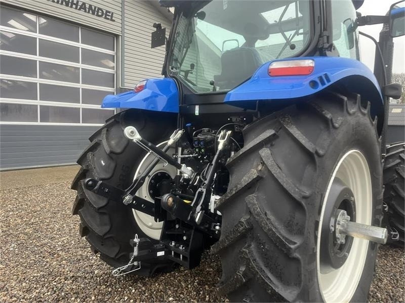 New Holland T6050 Delta - EXPORT - Farm tractor: picture 3 New Holland T6050 Delta - EXPORT - Farm tractor: picture 3