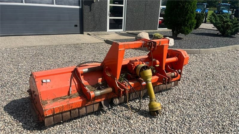 Ortolan TSB 250 Med hydraulisk sideforskydning - Mower: picture 4 Ortolan TSB 250 Med hydraulisk sideforskydning - Mower: picture 4