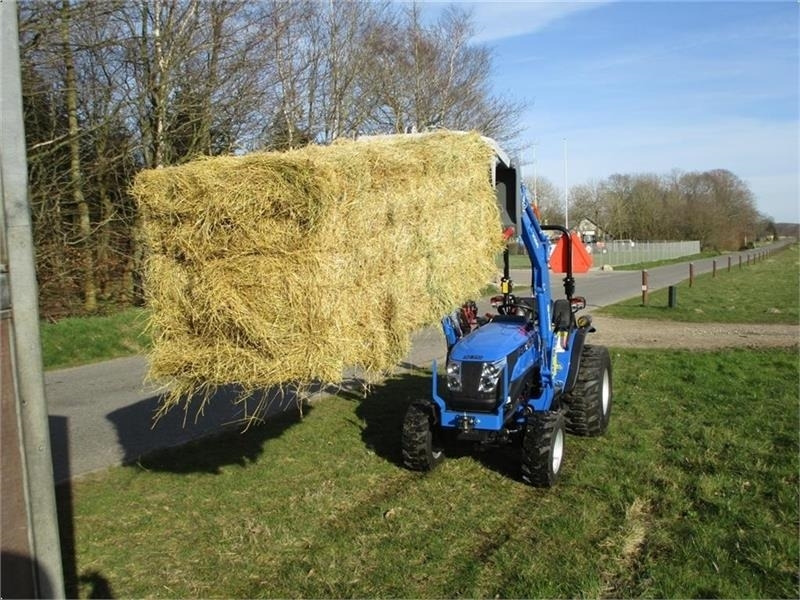 Solis S26 6+2 gearmaskine med servostyring og frontlæsse - Farm tractor: picture 3 Solis S26 6+2 gearmaskine med servostyring og frontlæsse - Farm tractor: picture 3