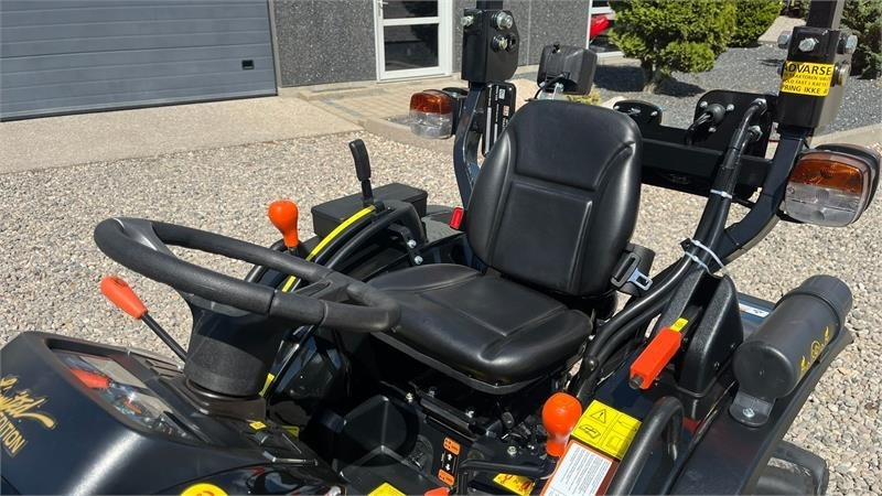 Solis S26 Limited Edition i sort 6+2 Gearmaskine med Ser - Farm tractor: picture 2 Solis S26 Limited Edition i sort 6+2 Gearmaskine med Ser - Farm tractor: picture 2