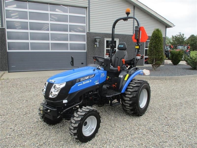 Solis S26 Shuttle XL 9+9 med industridæk - Farm tractor: picture 2 Solis S26 Shuttle XL 9+9 med industridæk - Farm tractor: picture 2