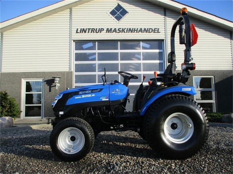 Solis S26 Shuttle XL 9x9 med store brede Turf hjul på ti - Municipal tractor: picture 1 Solis S26 Shuttle XL 9x9 med store brede Turf hjul på ti - Municipal tractor: picture 1