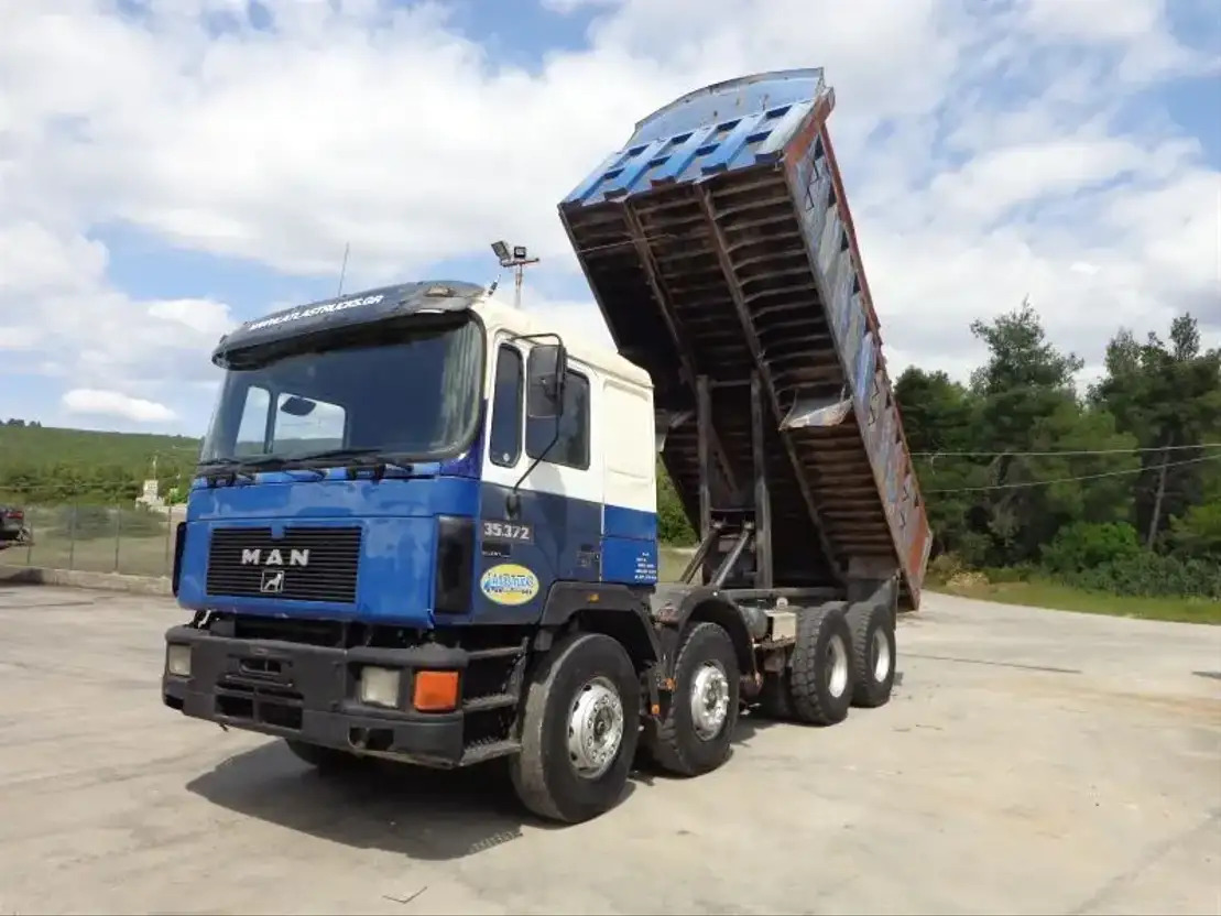 MAN 33.372 MAN 35.372 8X4 Kipper -Airco - Tipper: picture 1 MAN 33.372 MAN 35.372 8X4 Kipper -Airco - Tipper: picture 1