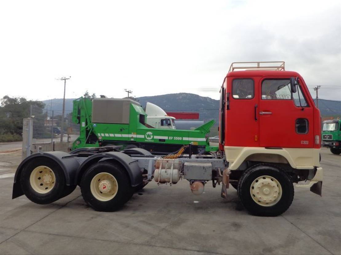 Tractor unit Volvo F 89 VOLVO F89 (6X2): picture 6