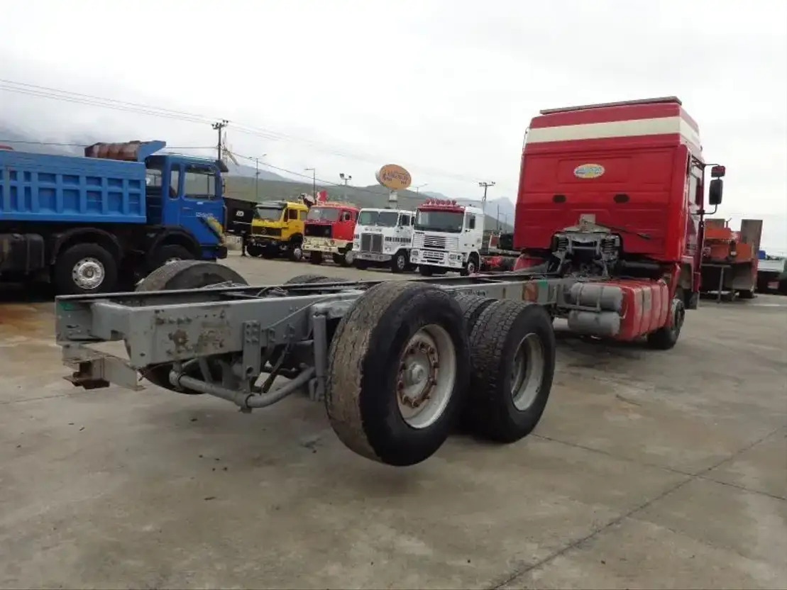Volvo F 12.400 Volvo F12 6X2 405Hp -TD123ES - Cab chassis truck: picture 5 Volvo F 12.400 Volvo F12 6X2 405Hp -TD123ES - Cab chassis truck: picture 5