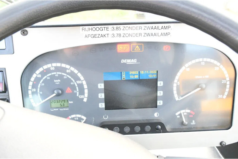 Mobile crane Demag AC60 CITY CLASS! Double cab!!8X8!!: picture 7