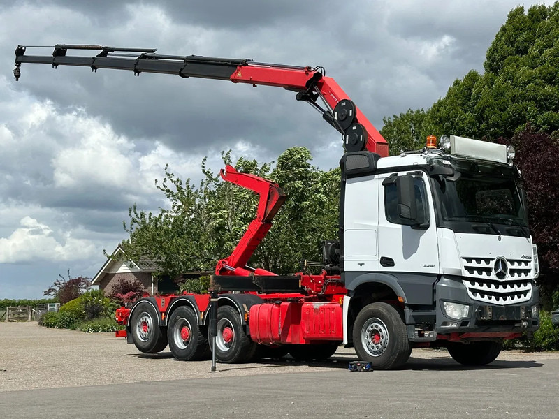 Mercedes-Benz Arocs 3251 8x4 TRIPLE!!26TM KRAAN/HAAK!!EURO6!!TOP! - Hook lift truck, Crane truck: picture 2 Mercedes-Benz Arocs 3251 8x4 TRIPLE!!26TM KRAAN/HAAK!!EURO6!!TOP! - Hook lift truck, Crane truck: picture 2