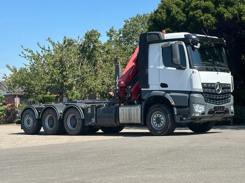 Mercedes-Benz Arocs 3251 8x4 TRIPLE!!28TM KRAAN/HAAK!!EURO6!!TOP! ZERO EMISSIE 2030!! - Hook lift truck, Crane truck: picture 4 Mercedes-Benz Arocs 3251 8x4 TRIPLE!!28TM KRAAN/HAAK!!EURO6!!TOP! ZERO EMISSIE 2030!! - Hook lift truck, Crane truck: picture 4