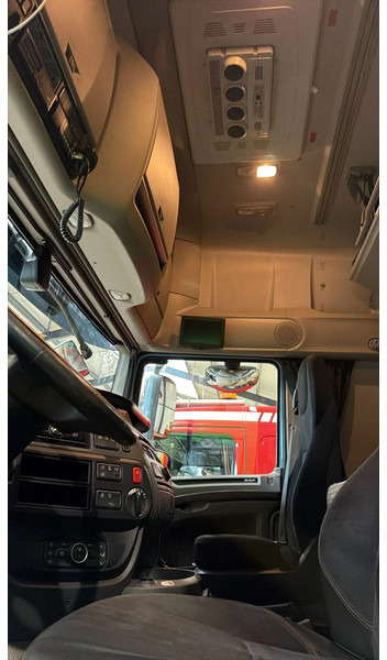 DAF XF 530 FTN CRANE/GRUE/KRAN FASSI 54 TM!! - Tractor unit: picture 4 DAF XF 530 FTN CRANE/GRUE/KRAN FASSI 54 TM!! - Tractor unit: picture 4