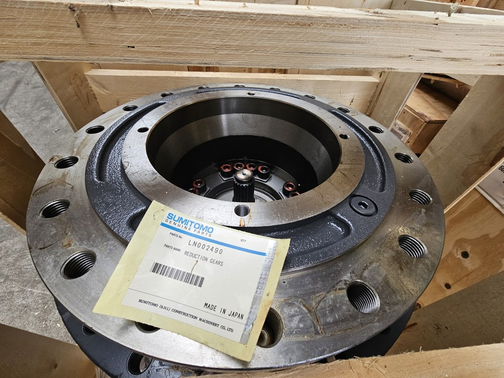 Case LN002490 - Final drive for Construction machinery: picture 1 Case LN002490 - Final drive for Construction machinery: picture 1