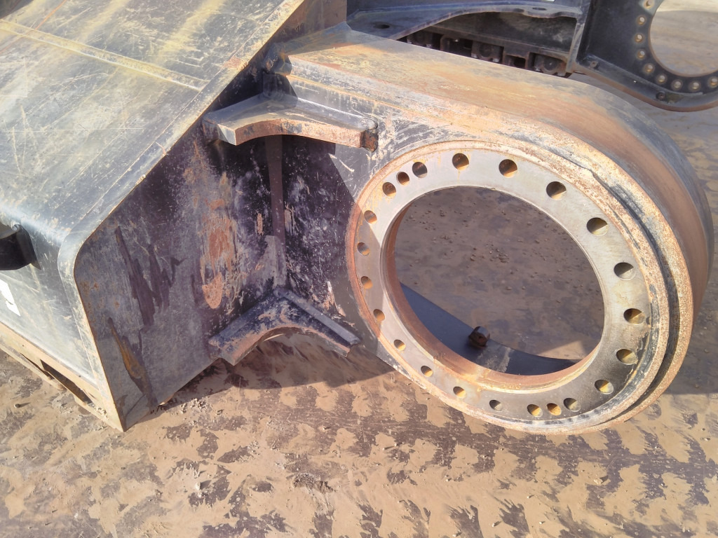 Caterpillar 336F - - Undercarriage parts for Construction machinery: picture 4 Caterpillar 336F - - Undercarriage parts for Construction machinery: picture 4