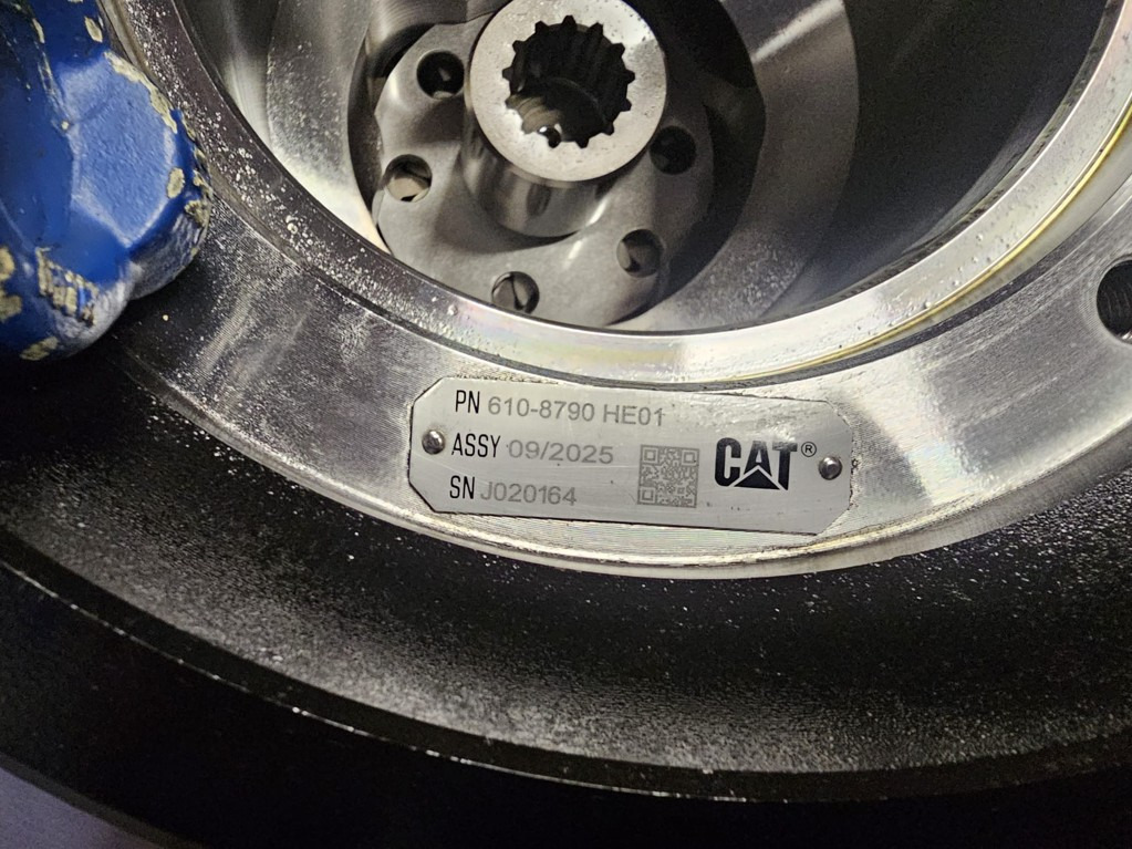 Caterpillar 6108800 - 6108801 - Final drive for Construction machinery: picture 1 Caterpillar 6108800 - 6108801 - Final drive for Construction machinery: picture 1