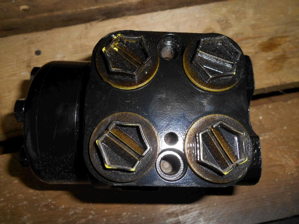 Fiat Hitachi 71484944 - Hydraulic motor for Construction machinery: picture 4 Fiat Hitachi 71484944 - Hydraulic motor for Construction machinery: picture 4