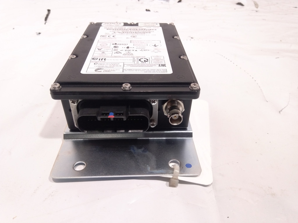 Hitachi YA00049285 - ECU for Construction machinery: picture 1 Hitachi YA00049285 - ECU for Construction machinery: picture 1