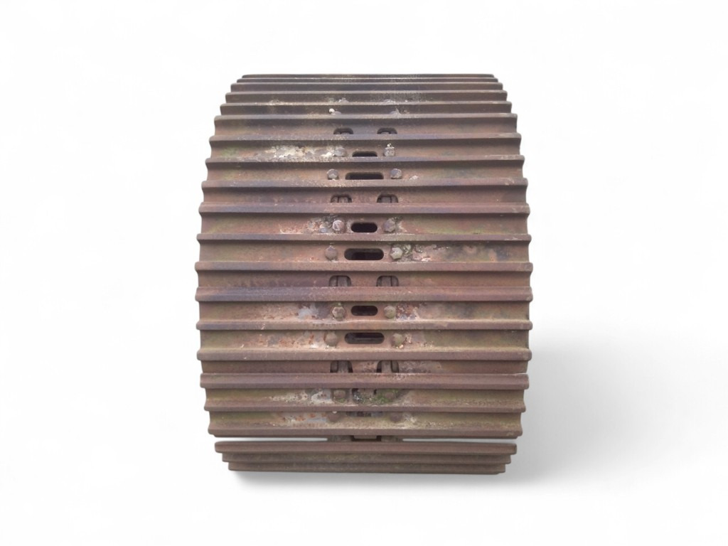 Hyundai 81N8-26070 - 81N8-26571 - Track for Construction machinery: picture 2 Hyundai 81N8-26070 - 81N8-26571 - Track for Construction machinery: picture 2