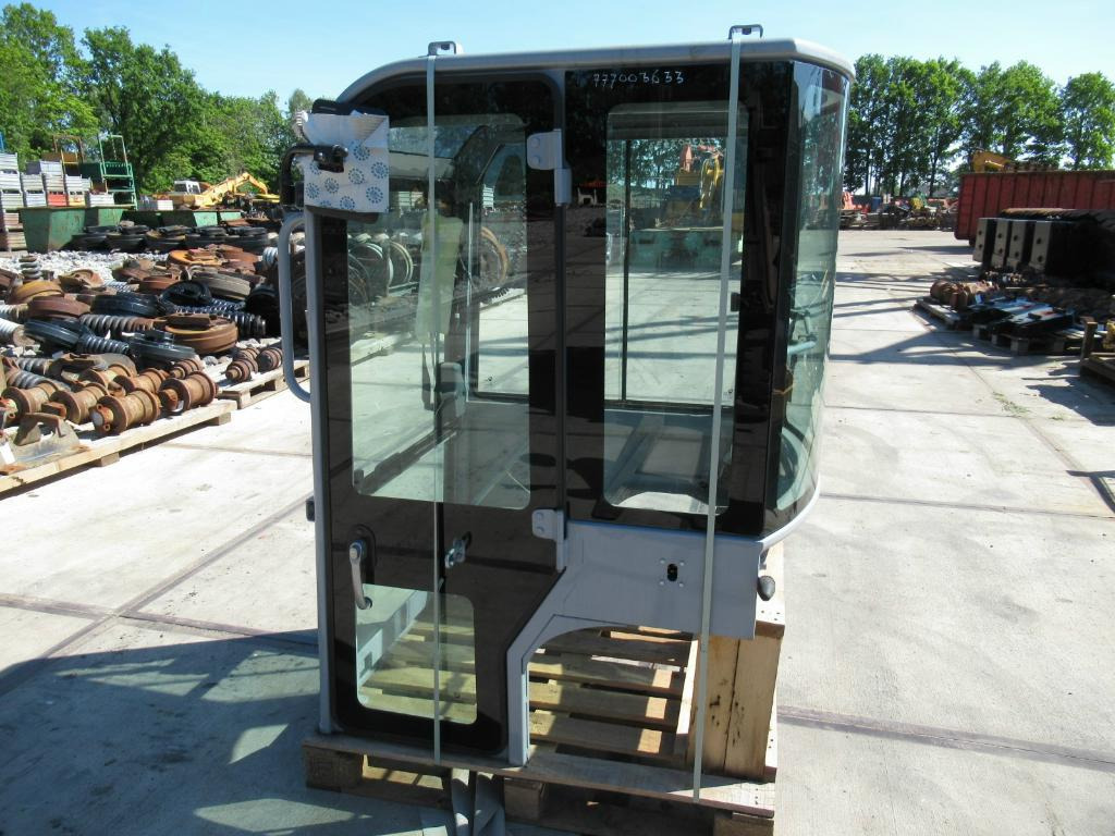 Kobelco LCMC-FK15 - 72271210 - Cab for Construction machinery: picture 3 Kobelco LCMC-FK15 - 72271210 - Cab for Construction machinery: picture 3