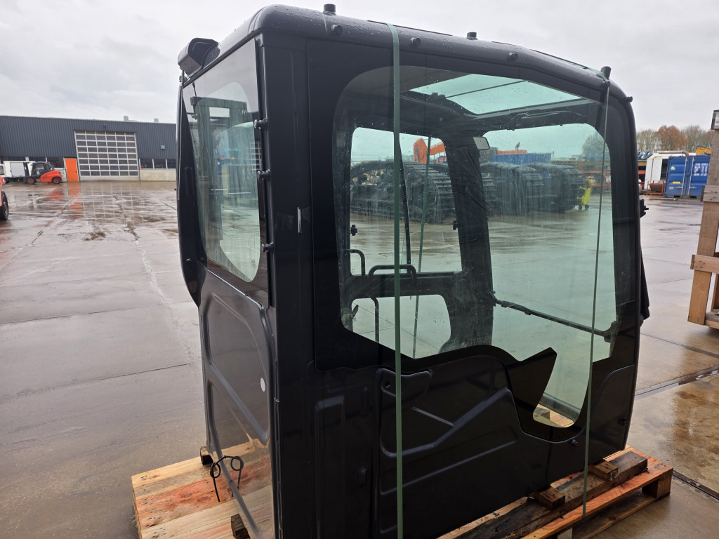 Kobelco LQ02C00022F3 - Cab for Construction machinery: picture 3 Kobelco LQ02C00022F3 - Cab for Construction machinery: picture 3