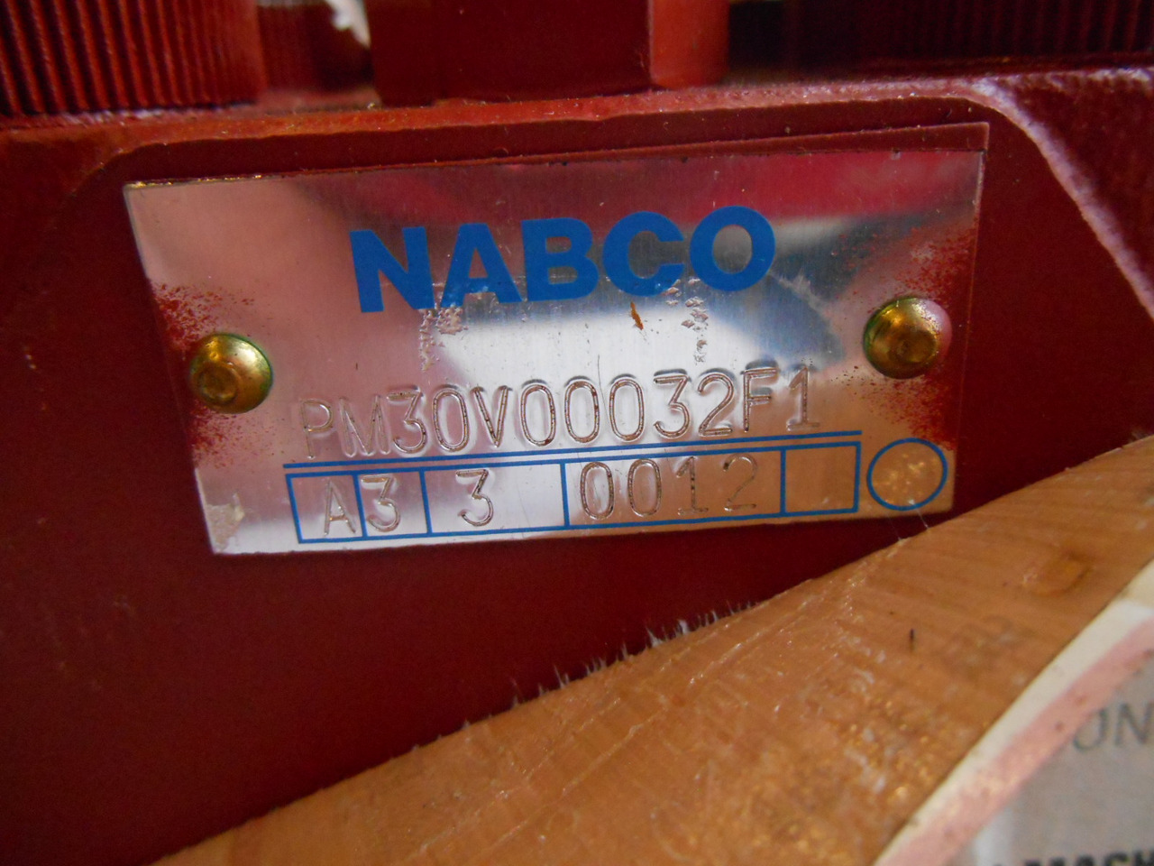 Kobelco PM30V00032F1 - Hydraulic valve for Construction machinery: picture 4 Kobelco PM30V00032F1 - Hydraulic valve for Construction machinery: picture 4