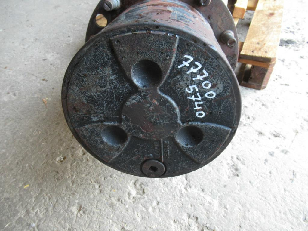 Liebherr 10476862 - Front axle for Construction machinery: picture 2 Liebherr 10476862 - Front axle for Construction machinery: picture 2