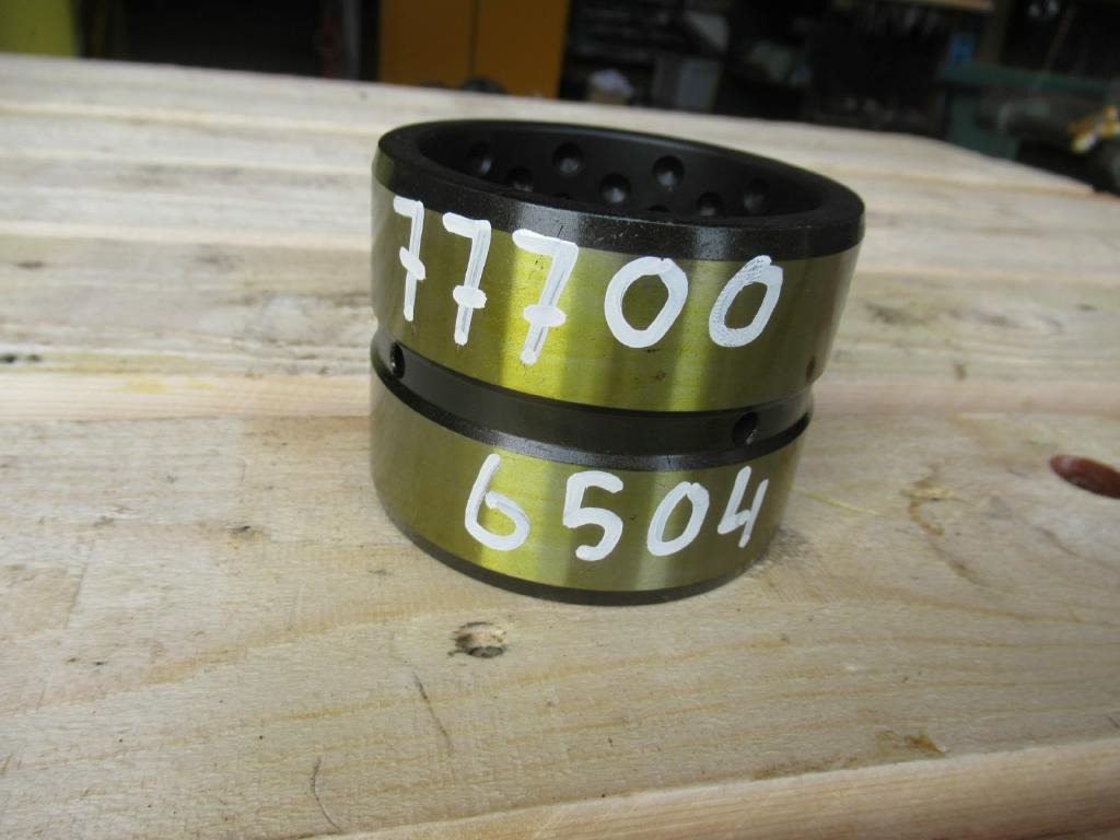 New Holland YN12B01836P1 - 73415717 - Piston/ Ring/ Bushing for Construction machinery: picture 3 New Holland YN12B01836P1 - 73415717 - Piston/ Ring/ Bushing for Construction machinery: picture 3