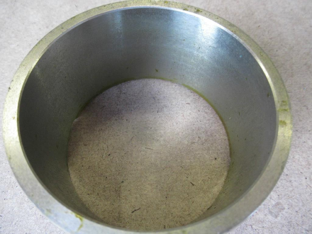 New Holland YX01V00004S003 - 72959920 - Piston/ Ring/ Bushing for Construction machinery: picture 2 New Holland YX01V00004S003 - 72959920 - Piston/ Ring/ Bushing for Construction machinery: picture 2