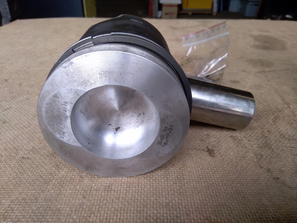 O&K 1484445 - - Piston/ Ring/ Bushing for Construction machinery: picture 3 O&K 1484445 - - Piston/ Ring/ Bushing for Construction machinery: picture 3