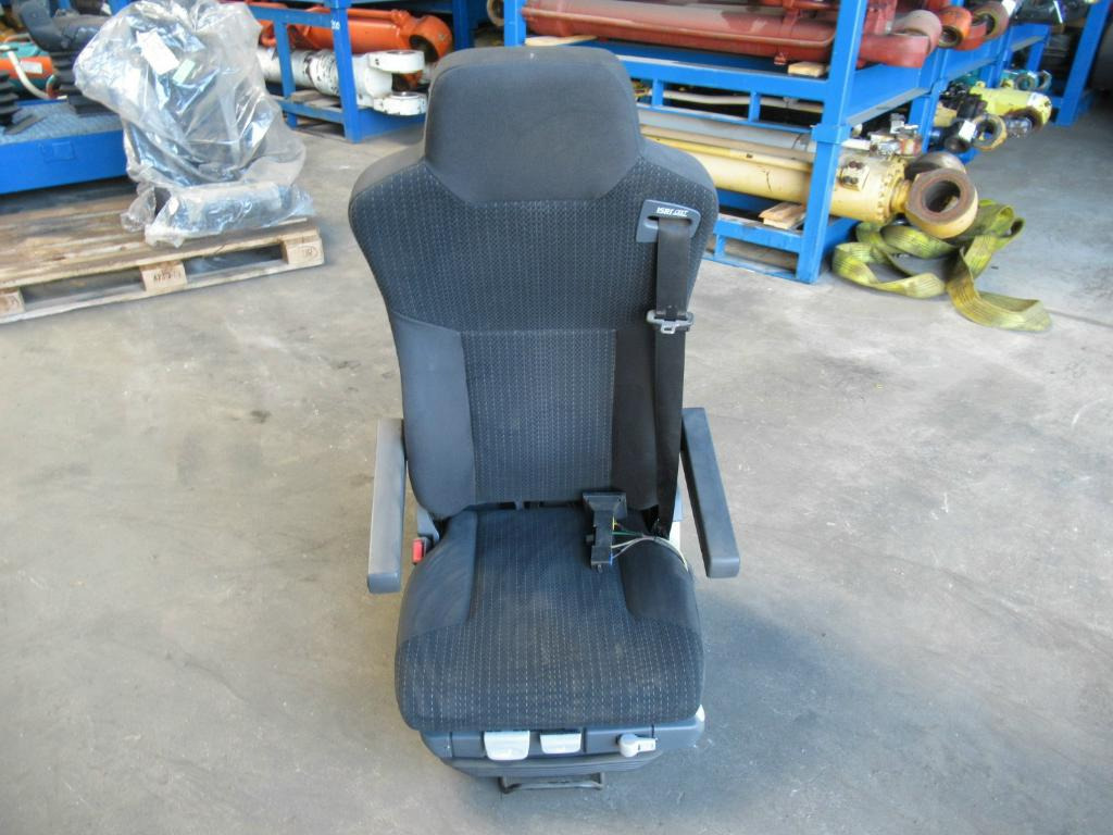 O&K - Seat for Construction machinery: picture 1 O&K - Seat for Construction machinery: picture 1