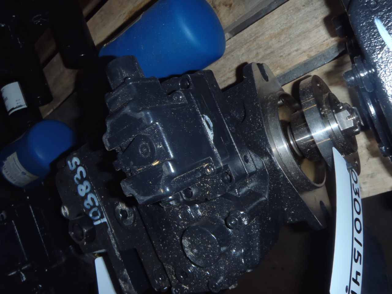 Sauer Sundstrand 90R042 KA1NN80 - - Hydraulic pump for Construction machinery: picture 4 Sauer Sundstrand 90R042 KA1NN80 - - Hydraulic pump for Construction machinery: picture 4