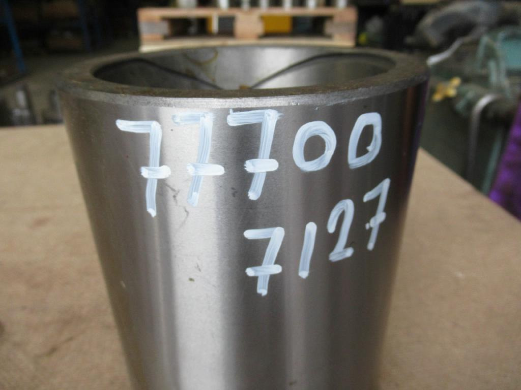 Volvo D out - Height 135x180 - - Piston/ Ring/ Bushing for Construction machinery: picture 3 Volvo D out - Height 135x180 - - Piston/ Ring/ Bushing for Construction machinery: picture 3