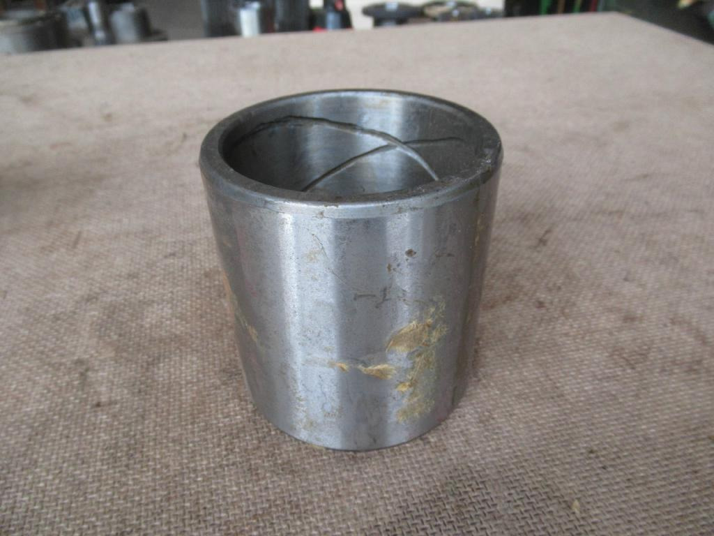Volvo D out - Height 95x100 - - Piston/ Ring/ Bushing for Construction machinery: picture 1 Volvo D out - Height 95x100 - - Piston/ Ring/ Bushing for Construction machinery: picture 1