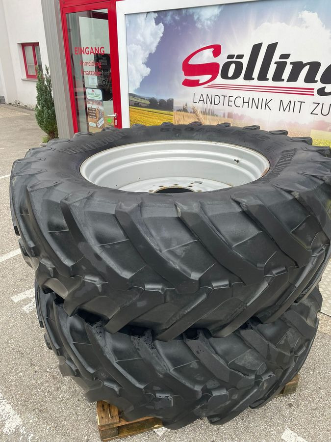 Trelleborg 650/65R42 - Wheel and tire package for Farm tractor: picture 3 Trelleborg 650/65R42 - Wheel and tire package for Farm tractor: picture 3