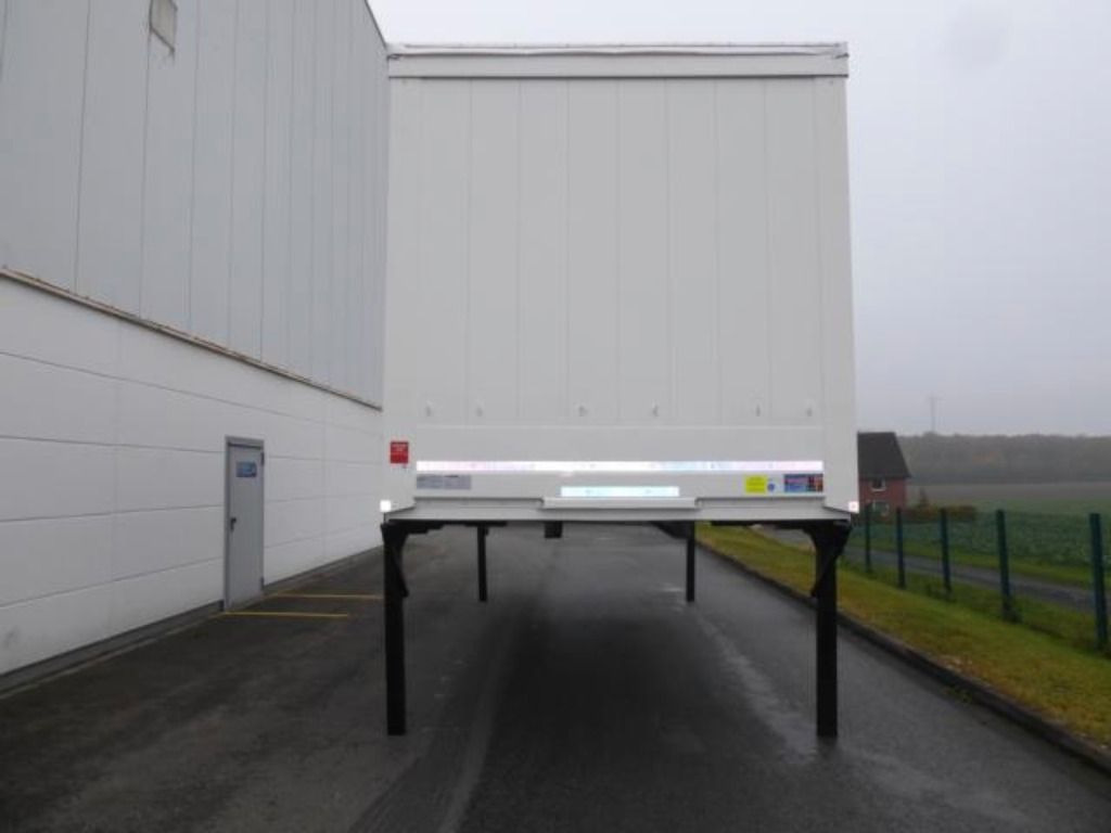 Krone Heck mit Portaltüren Krone Heck mit Portaltüren - Curtainside swap body: picture 2 Krone Heck mit Portaltüren Krone Heck mit Portaltüren - Curtainside swap body: picture 2