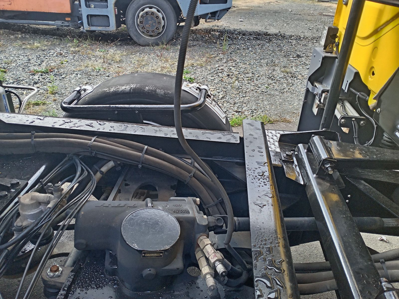 Mercedes-Benz Kamag Wiesel / WBH25 / KB3793 / mit Ganrantie - Container transporter/ Swap body truck: picture 5 Mercedes-Benz Kamag Wiesel / WBH25 / KB3793 / mit Ganrantie - Container transporter/ Swap body truck: picture 5