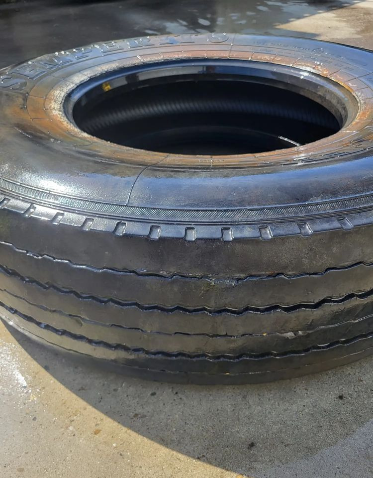 Opona Semperit Euro-steel 13R22,5 - Tire for Truck: picture 2 Opona Semperit Euro-steel 13R22,5 - Tire for Truck: picture 2