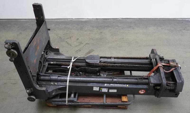 LINDE Hubgerüst - Attachment for Material handling equipment: picture 3 LINDE Hubgerüst - Attachment for Material handling equipment: picture 3