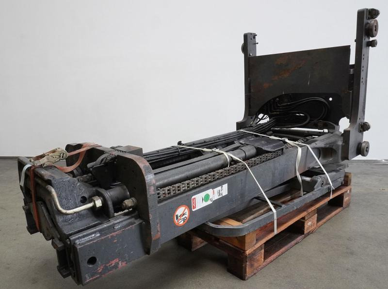LINDE Hubgerüst - Attachment for Material handling equipment: picture 1 LINDE Hubgerüst - Attachment for Material handling equipment: picture 1