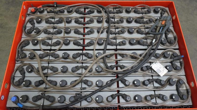 GRUMA 80 Volt 4 PzS 620 Ah - Battery: picture 2 GRUMA 80 Volt 4 PzS 620 Ah - Battery: picture 2