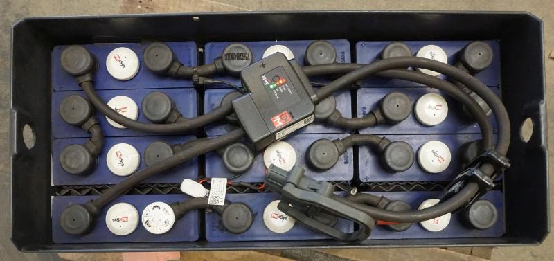 HAWKER 24 Volt 3 NXS 351 Ah - Battery: picture 3 HAWKER 24 Volt 3 NXS 351 Ah - Battery: picture 3