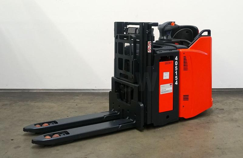 Linde D 12 HP SP 133 - Stacker: picture 2 Linde D 12 HP SP 133 - Stacker: picture 2
